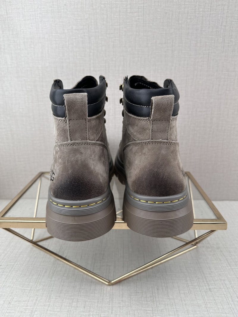 UGG Q11 'Mustard Seed' view