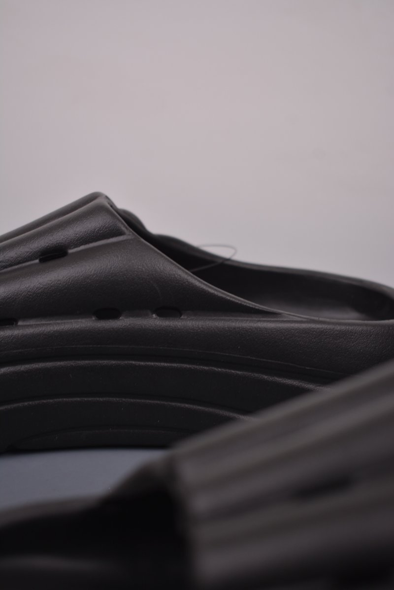 UGG Revive view