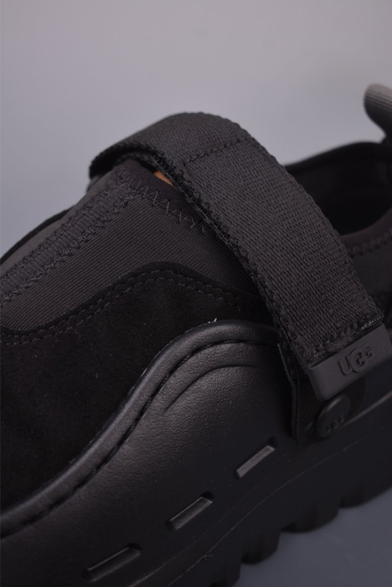 UGG Skta view