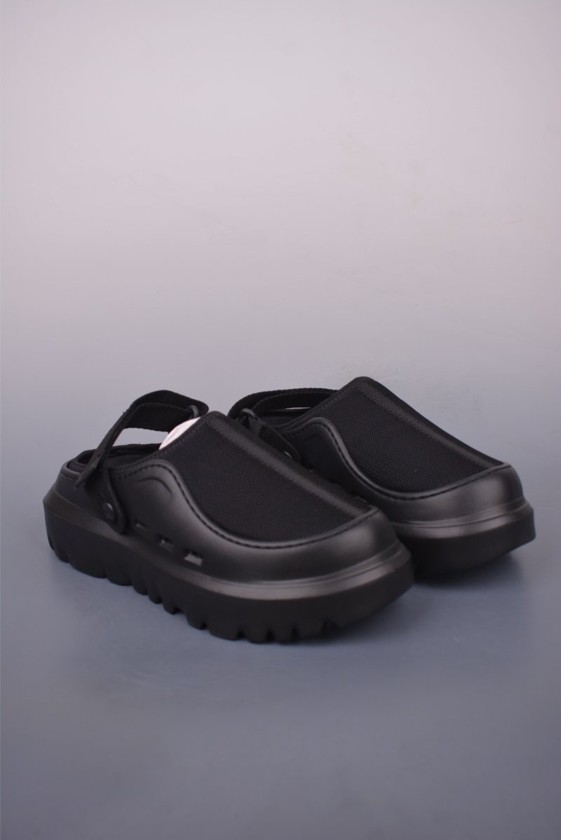 UGG Skta