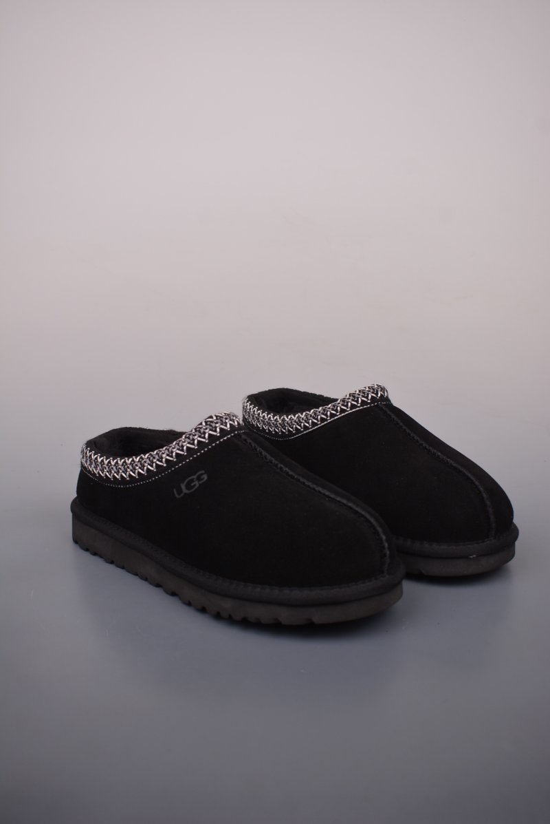 UGG Tasman 'Red'