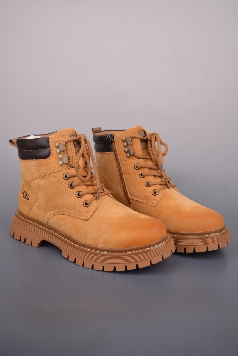 UGG Tasman Weather Hybrid 'Gold'