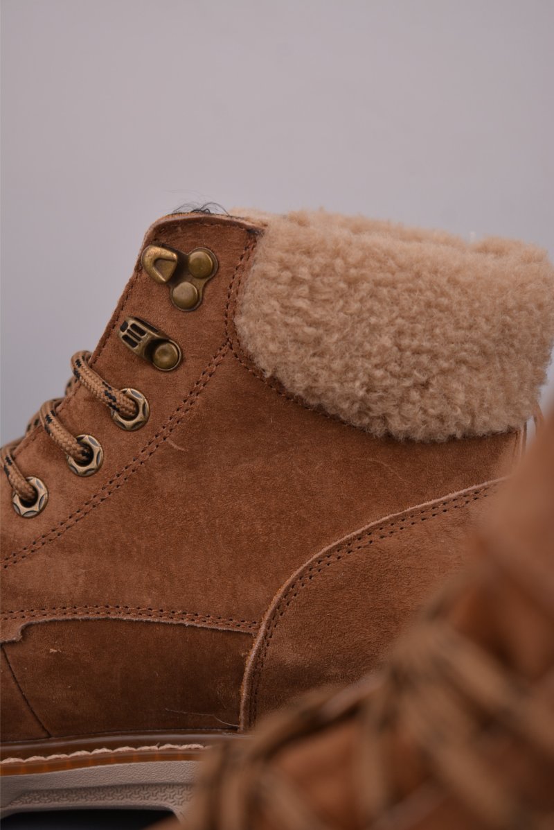 UGG Tasman Weather Hybrid 'Gold' view