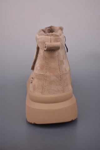 UGG Tasman Weather Hybrid 'Gold' view 4