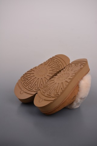 UGG UGGpure 'Red' view 3