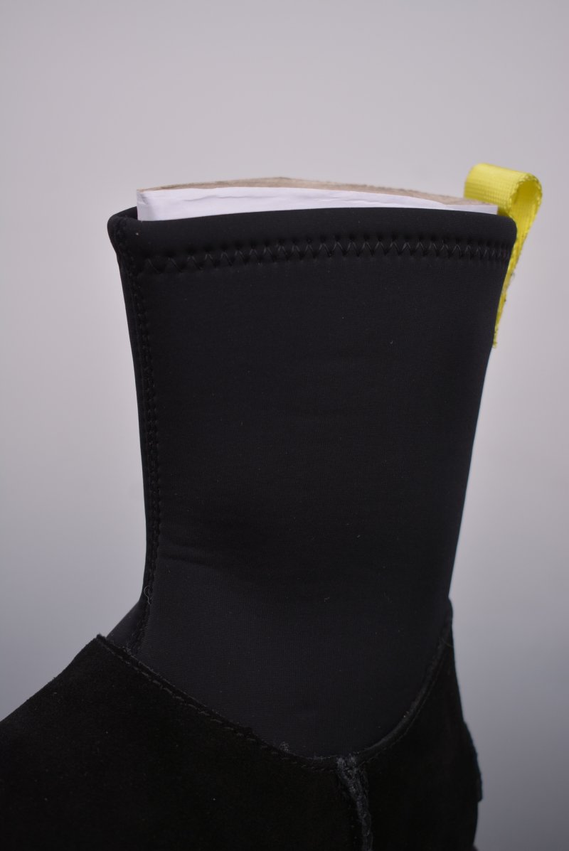 UGG Classic Mini Clear view