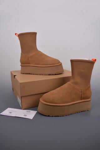 UGG Classic Mini Clear view 14