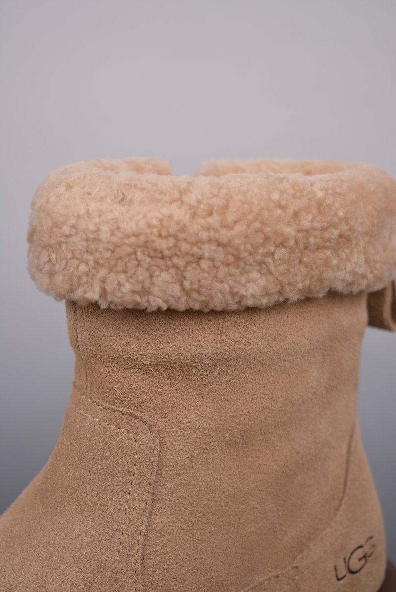 UGG Drizlita Clear view