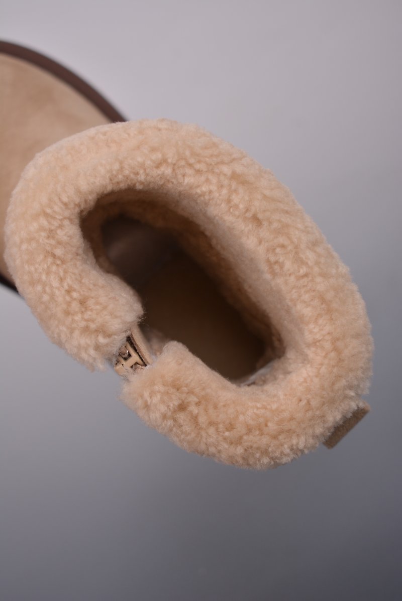 UGG Drizlita Clear view
