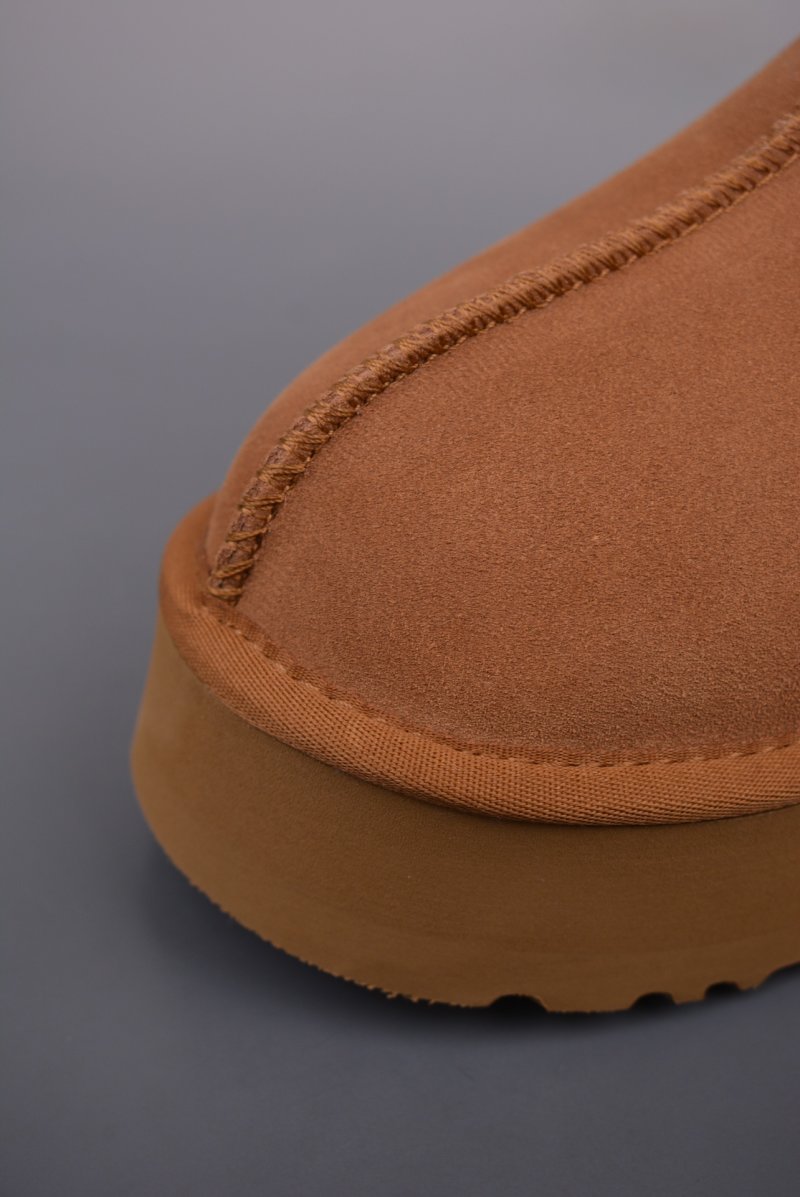UGG Leisure Tazz Slipper 'Chestnut' view