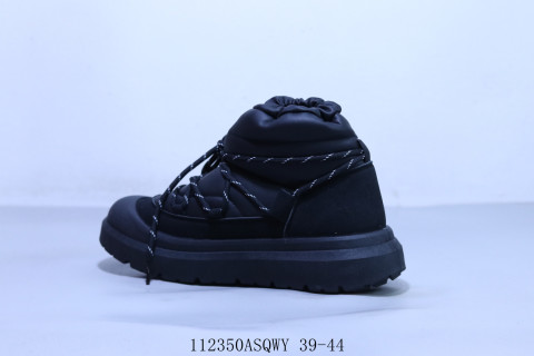 UGG Neumel view 2