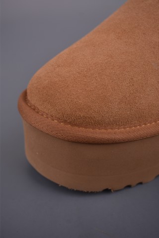 UGG Classic Short view 6