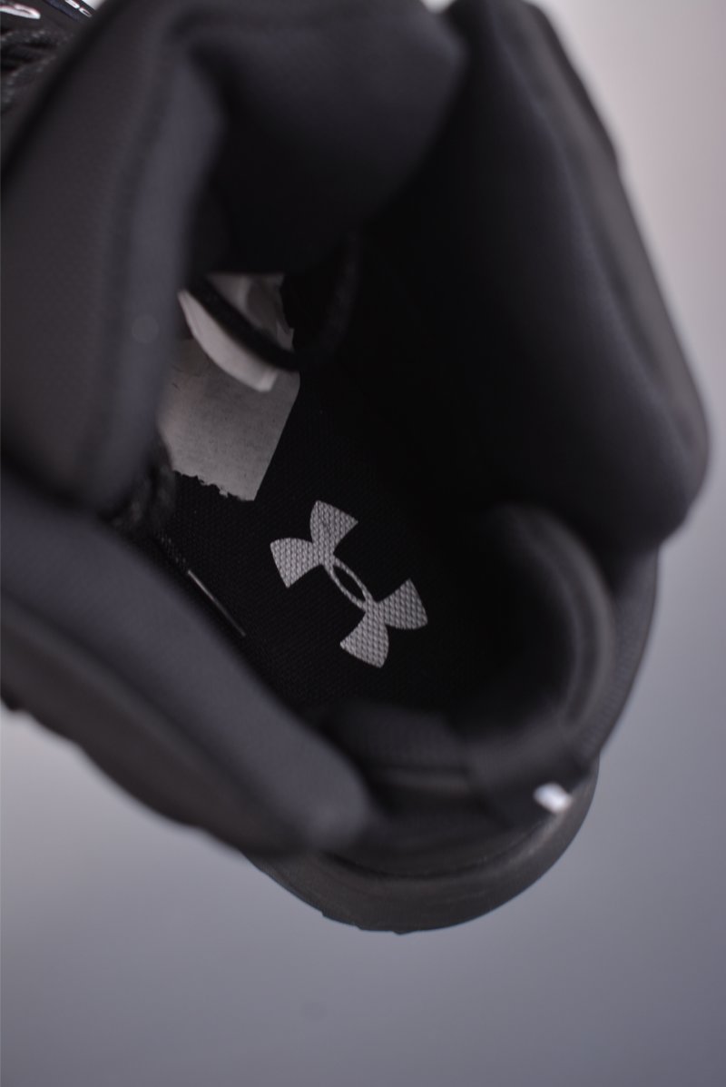 Under Armour UA Raider Waterproof HOVR view
