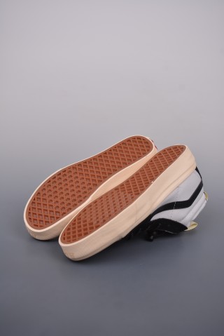 A.B.C x Vans Sk8-Hi EXT 'Black / White' view 3