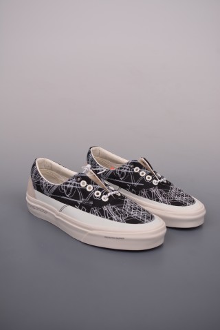 C2H4 x Vans Virtual Reality Alpha Era 'Black / White' view 1