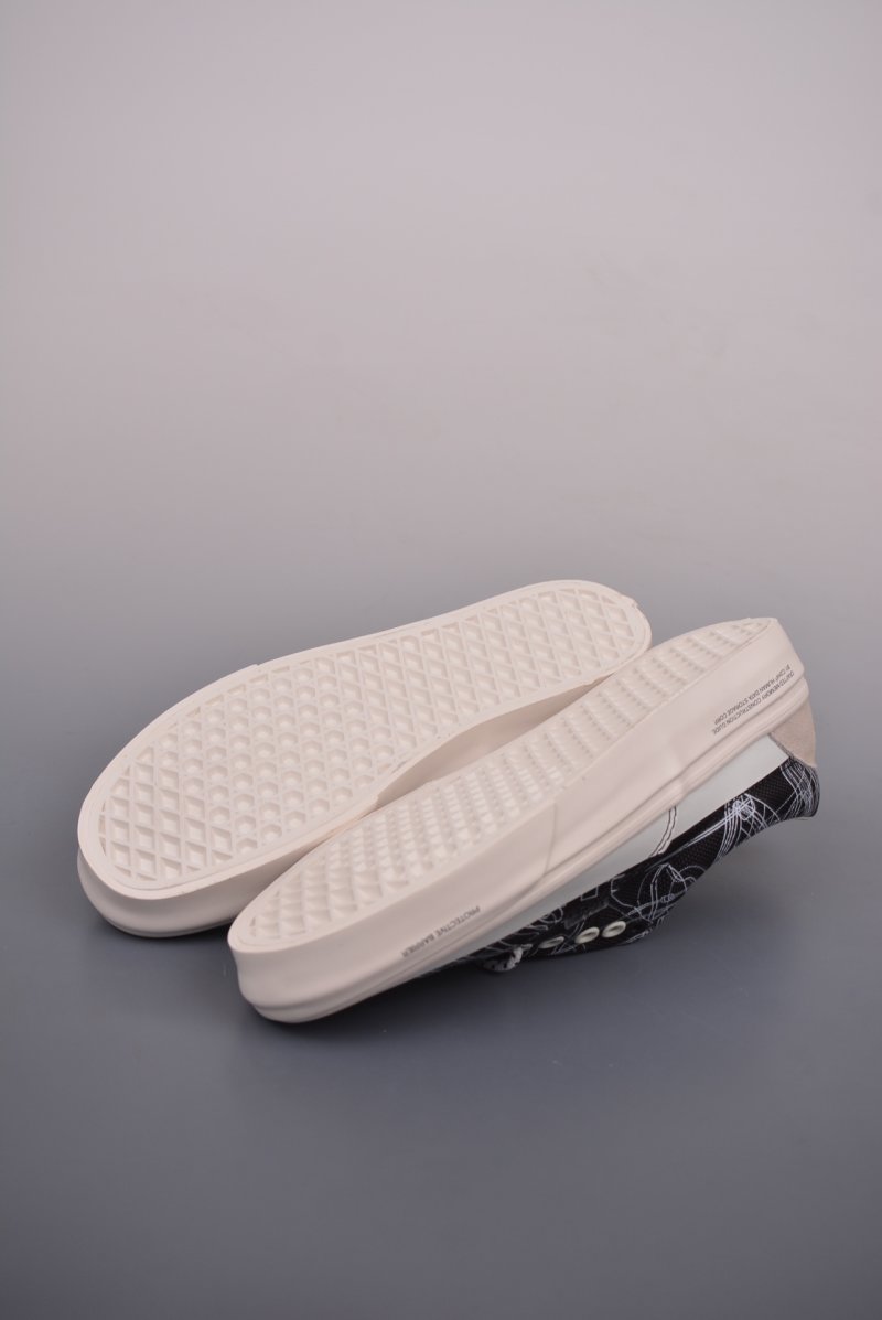 C2H4 x Vans Virtual Reality Alpha Era 'Black / White' view