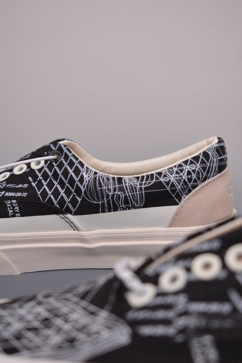 C2H4 x Vans Virtual Reality Alpha Era 'Black / White' view