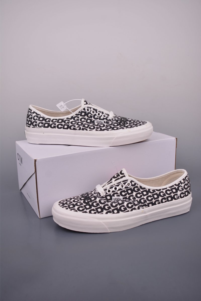 CDG x Vans Authentic OTW 'Black / White Logo' view