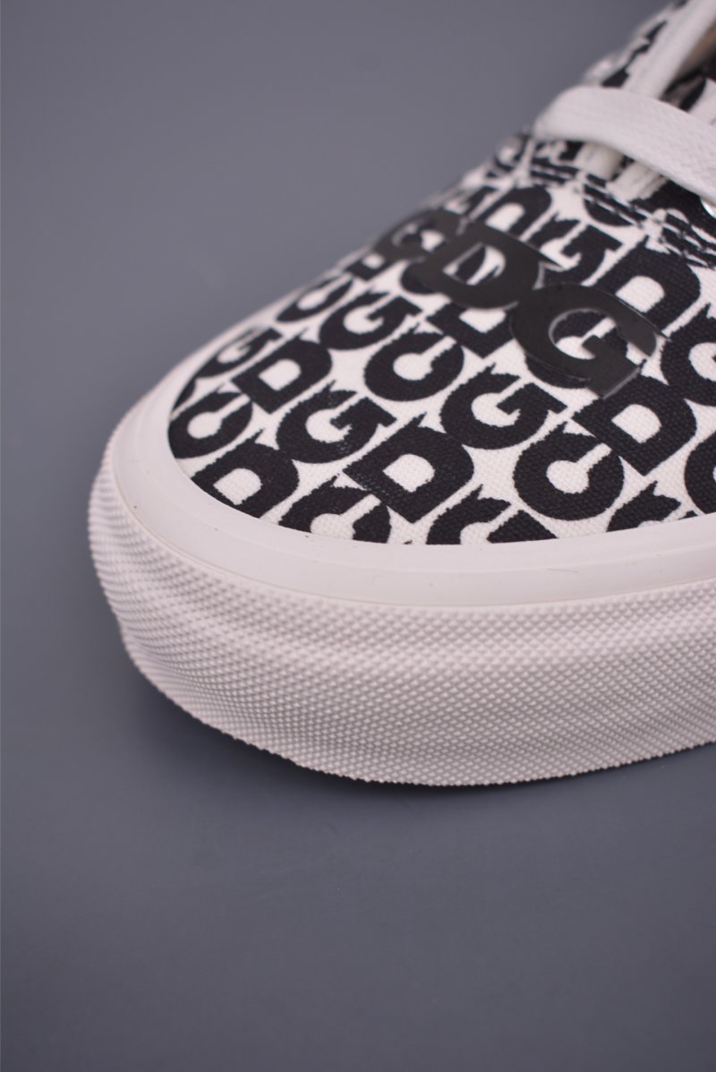 CDG x Vans Authentic OTW 'Black / White Logo' view