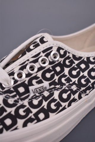 CDG x Vans Authentic OTW 'Black / White Logo' view 7
