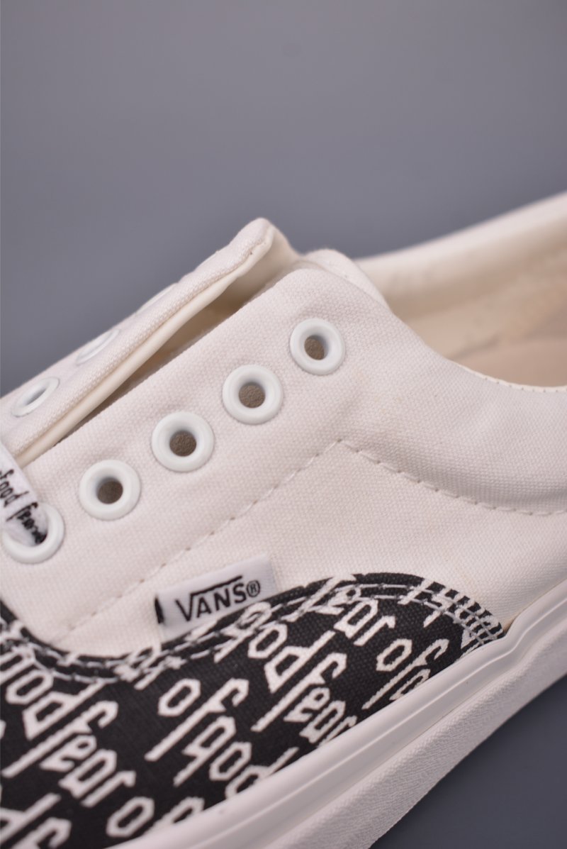 CDG x Vans Era 95 OTW 'Black / White Logo' view