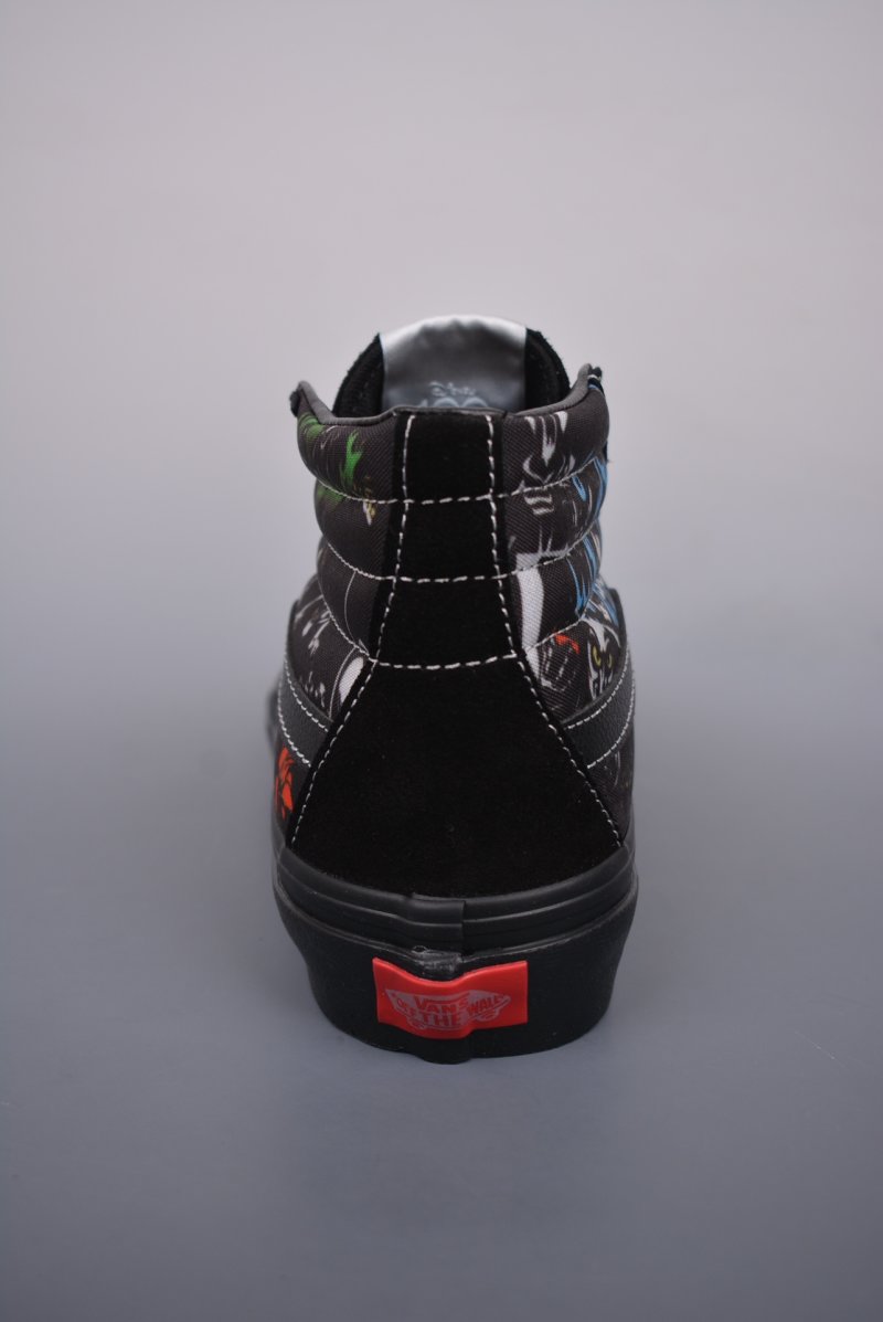 Disney x Vans Sk8-Hi 'Graphic' view