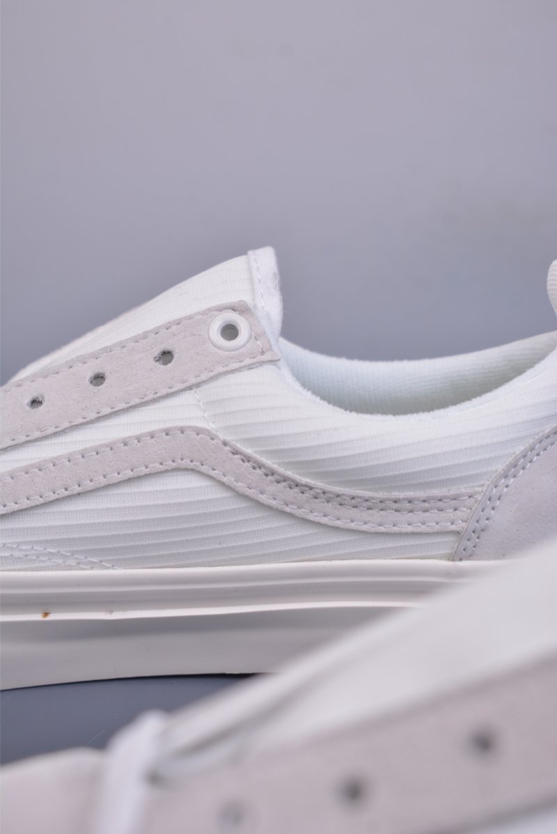 END x Vans LX Old Skool 'Parachute' view