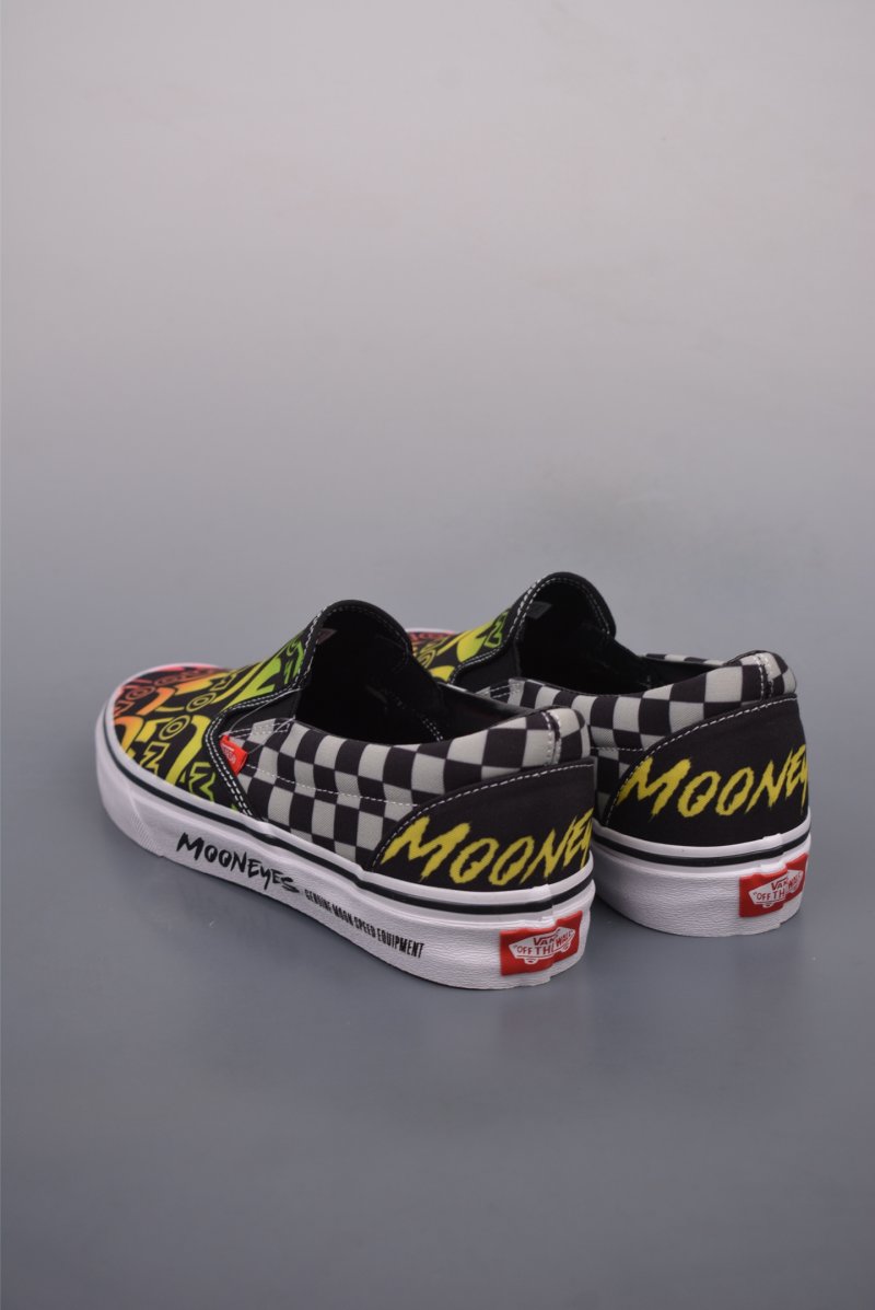 Mooneyes X Vans Slip-On view