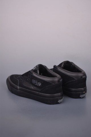 Neighborhood X OTW By Vans Half Cab 'Black / Beige / Blue' view 2