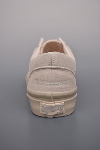 Neighborhood X OTW By Vans Old Skool 'Black' view 4