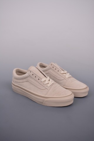 Neighborhood X Vans Old Skool 36 DX 'Milk Tea' view 1