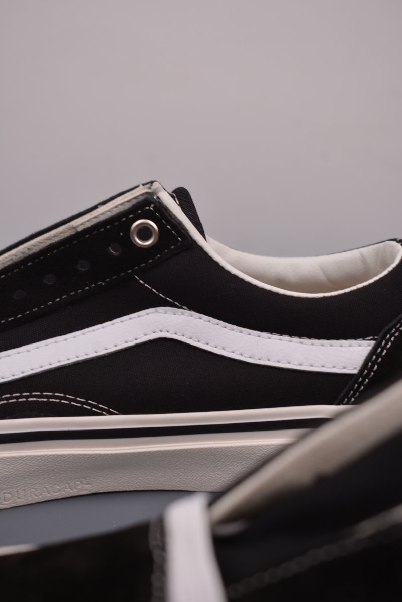 Palace X Vans Old Skool view