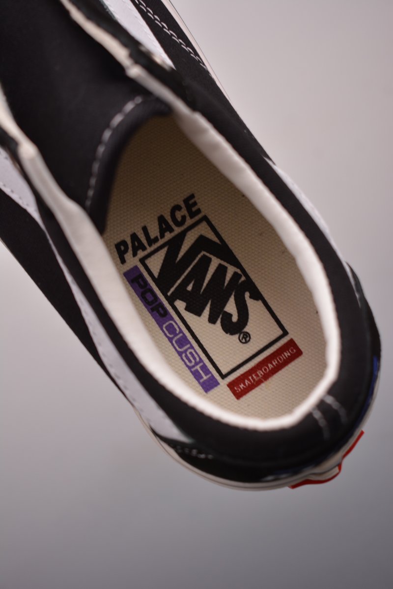 Palace X Vans Old Skool view