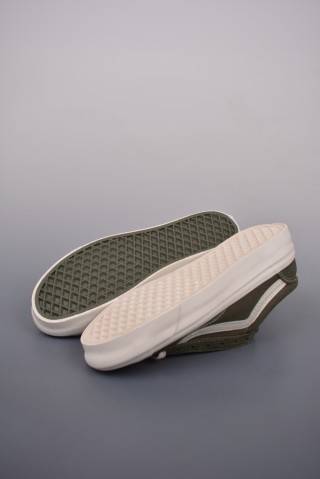 Pilgrim Surf Supply X Vans Vault OG Style 36 LX 'White / Green' view 3