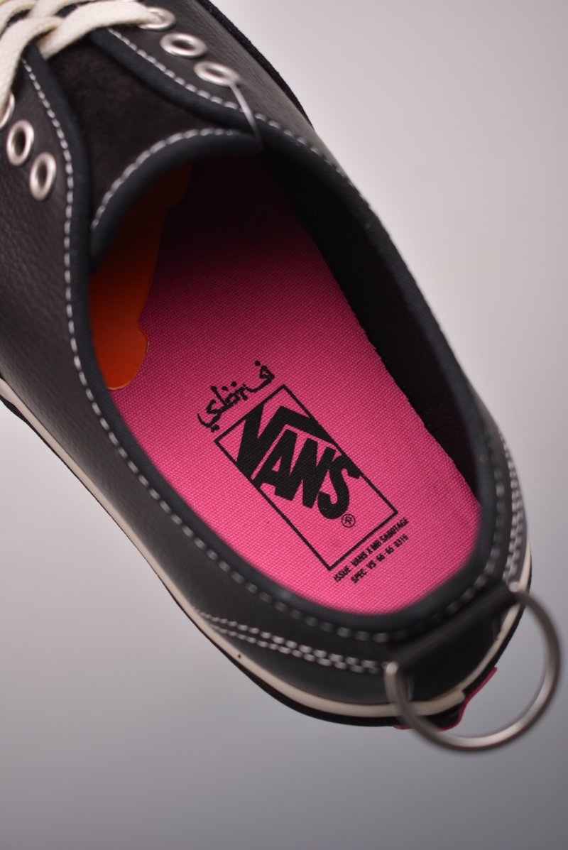 SBTG X Vans Authentic 'Black / White / Pink' view