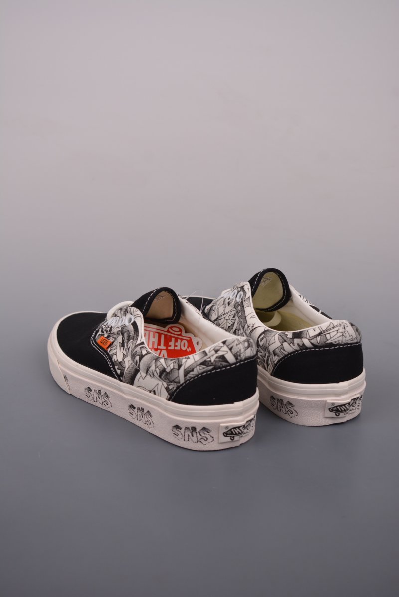 Sneakersnstuff LA X Vans Era LX 'White / Black / Blue' view