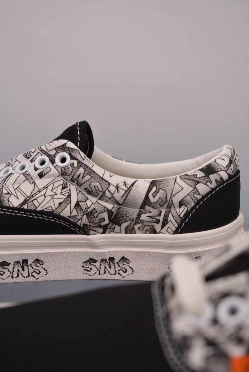 Sneakersnstuff LA X Vans Era LX 'White / Black / Blue' view