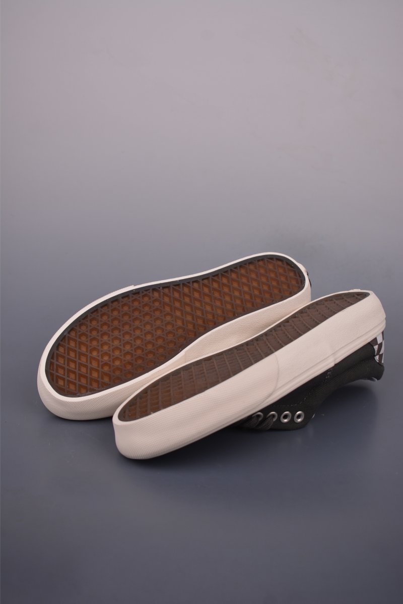 Vainl Archive X Vans Era 'Black' view