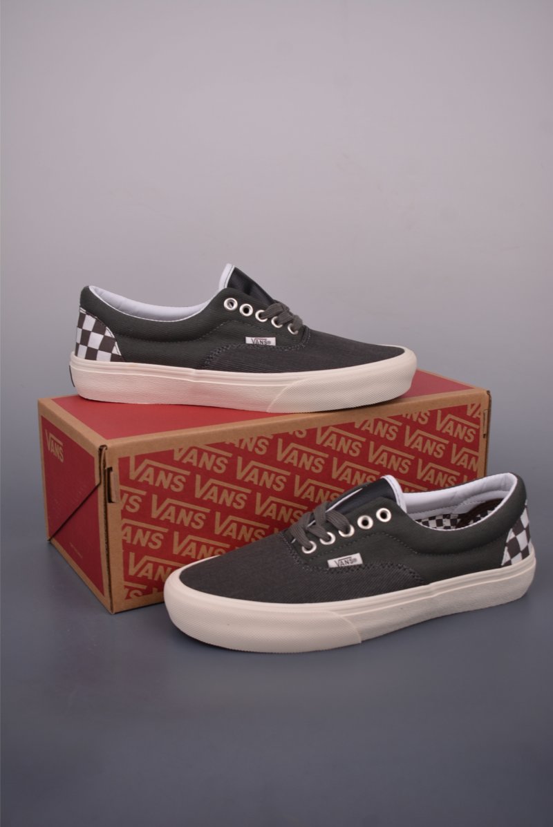 Vainl Archive X Vans Era 'Black' view