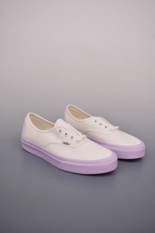 Vans Authentic 'White / Purple' view 1