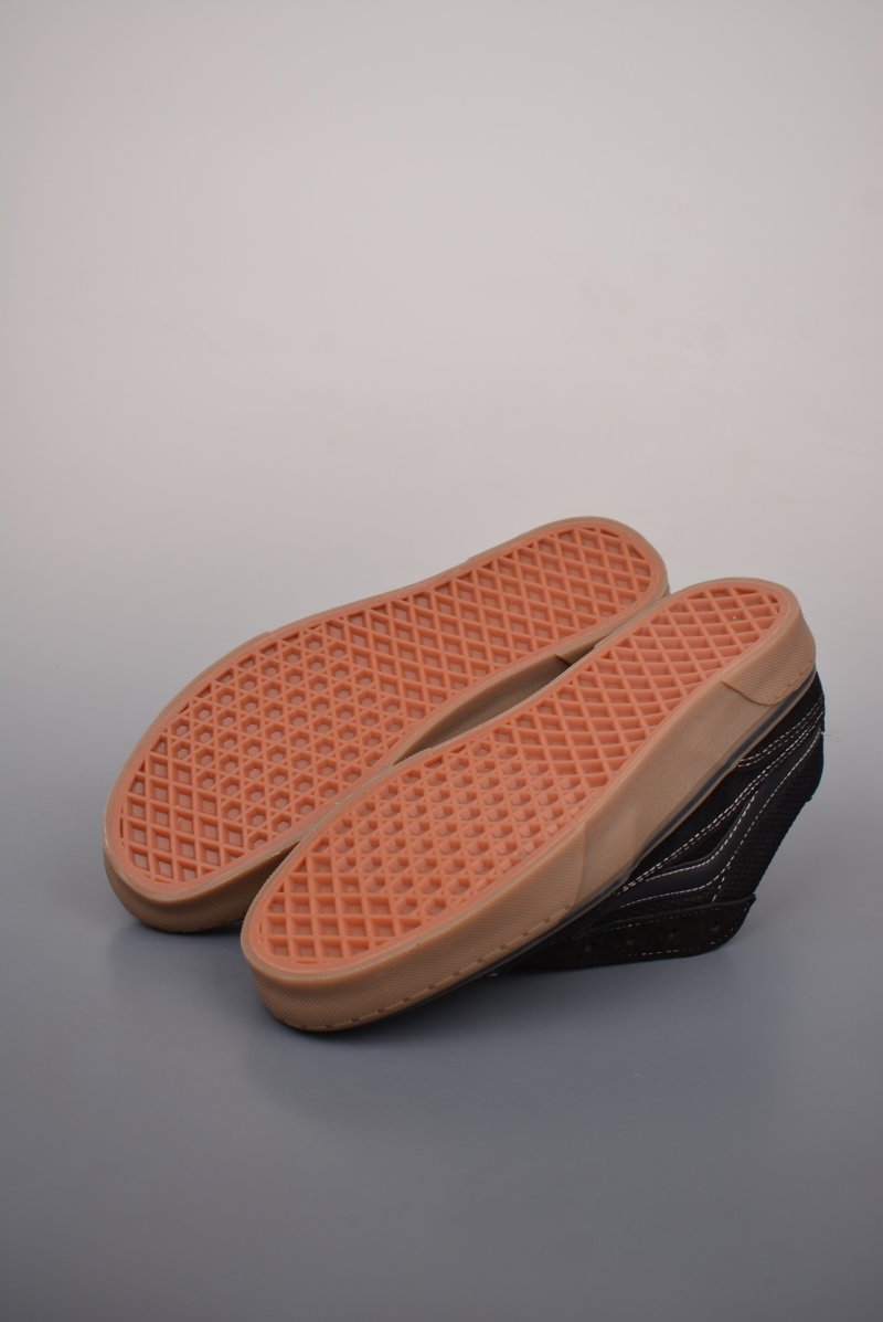 Vans Classics Knu Skool view