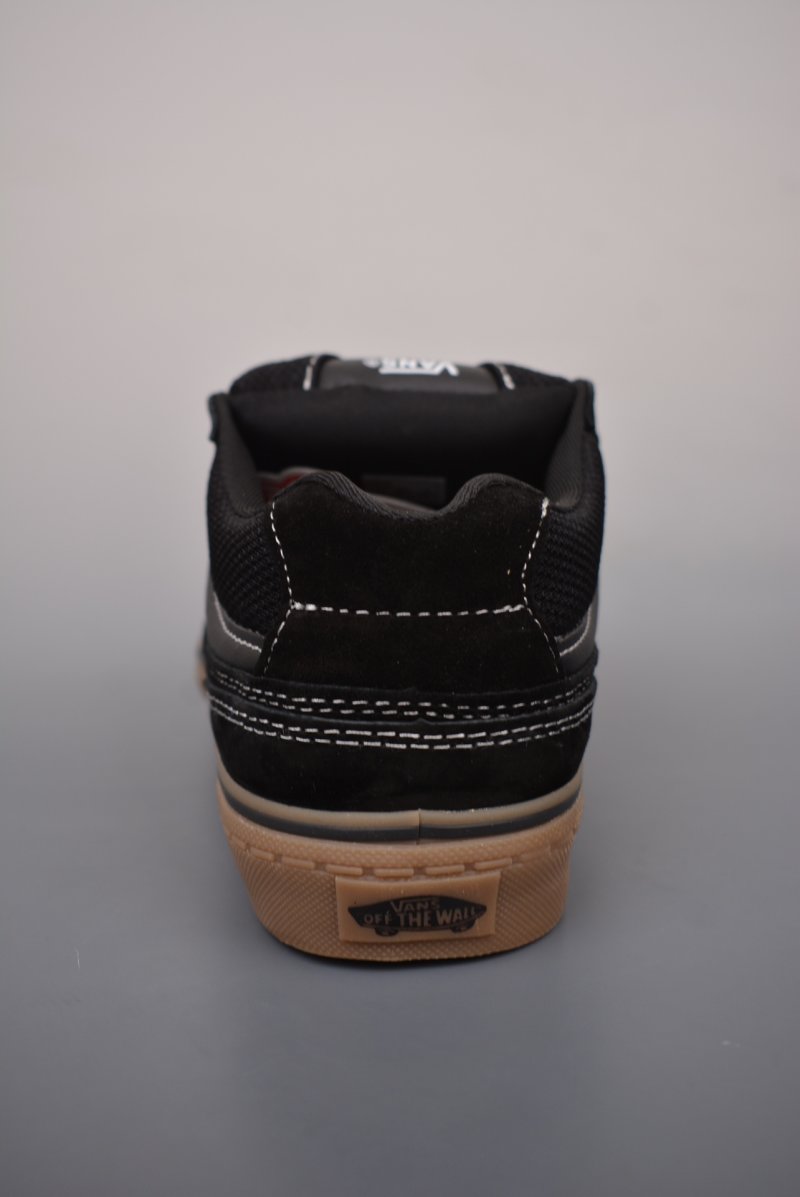 Vans Classics Knu Skool view