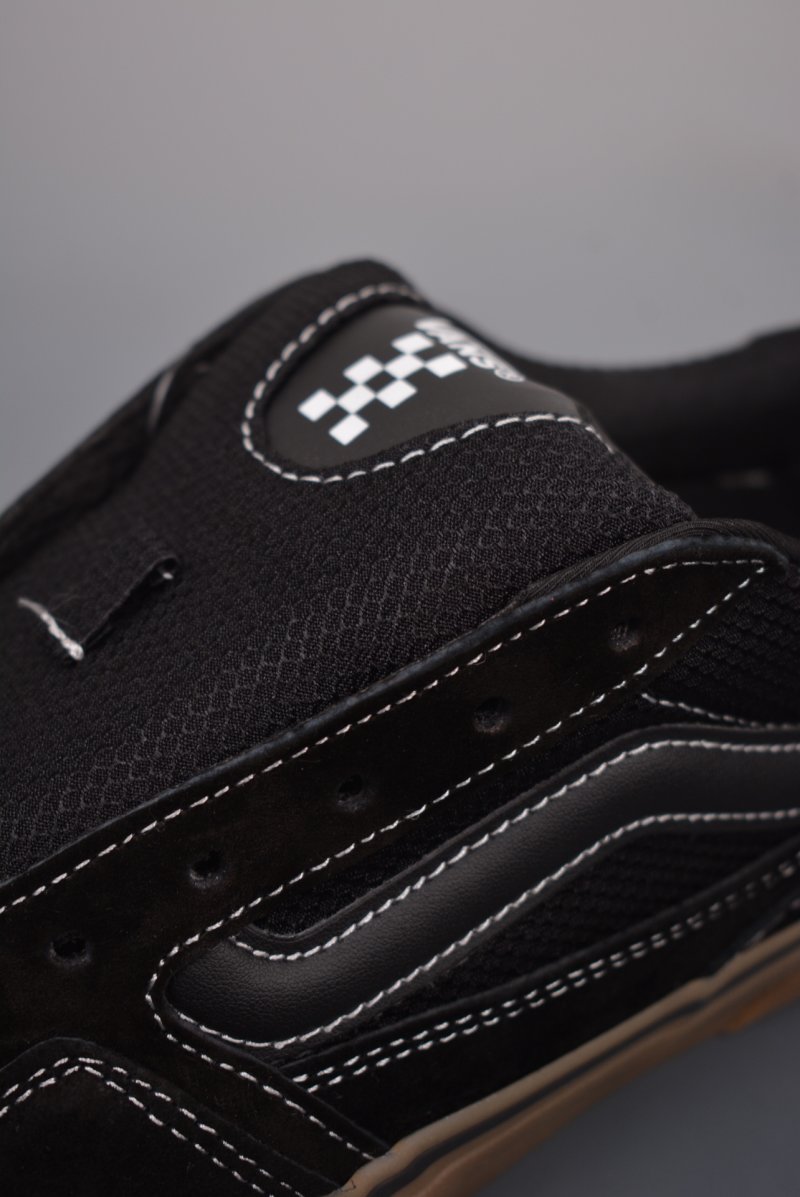 Vans Classics Knu Skool view