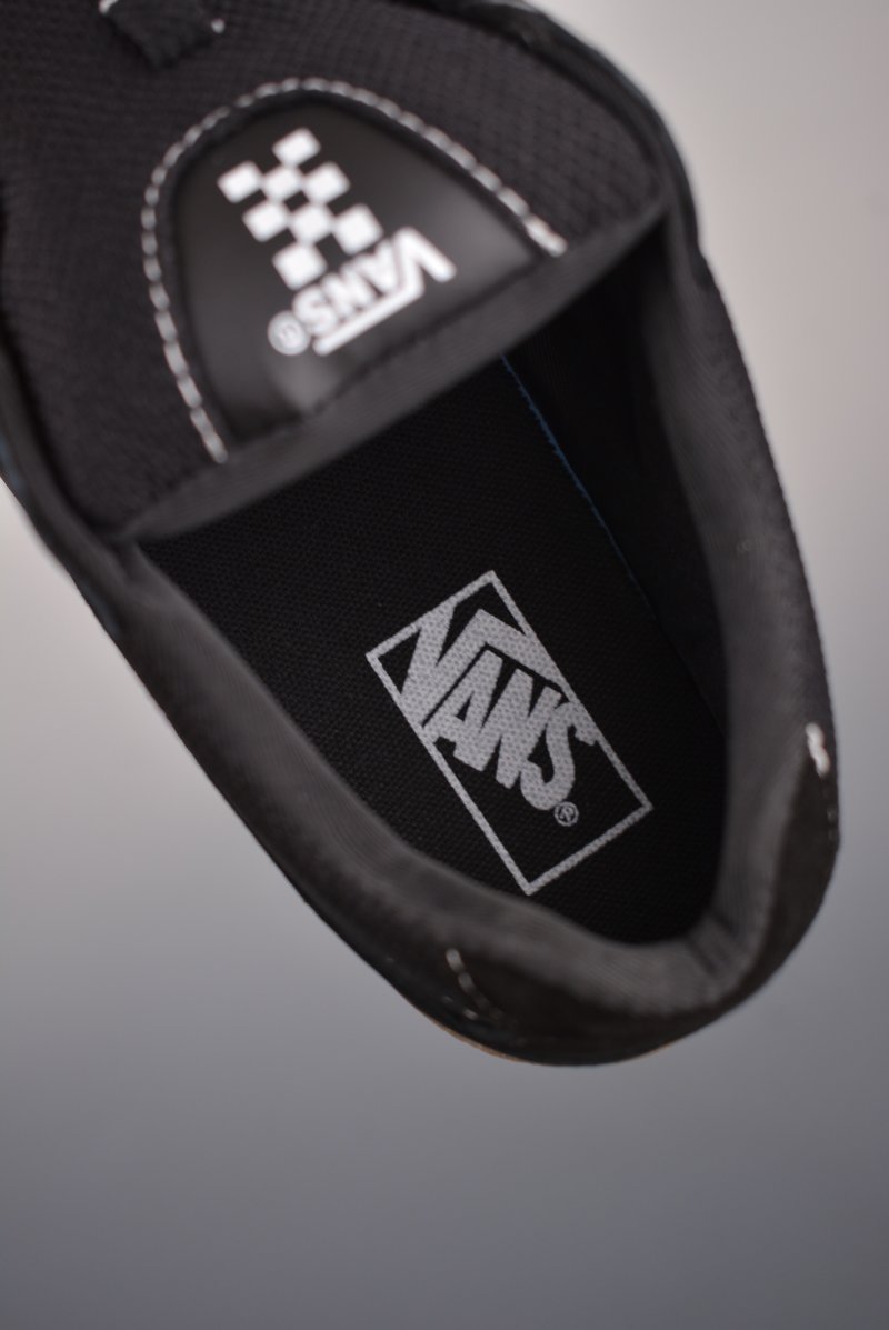Vans Classics Knu Skool view