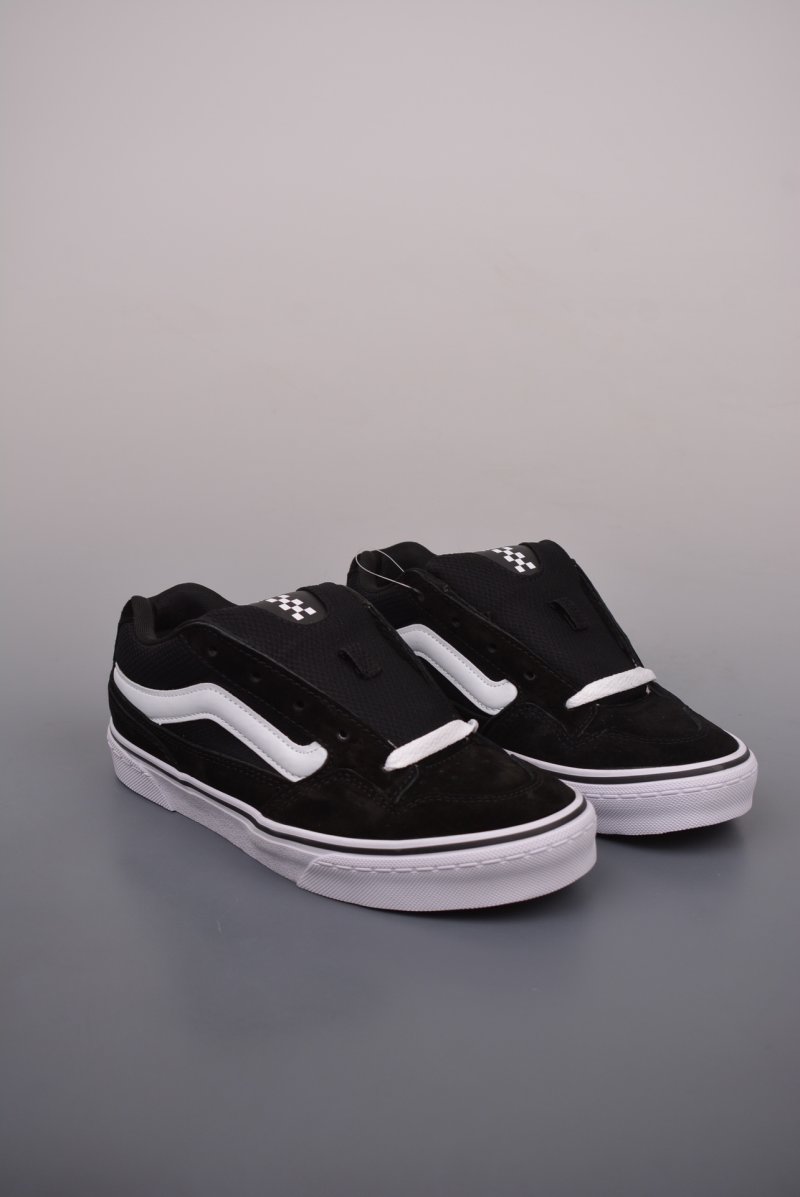 Vans Classics Knu Skool 'Black'