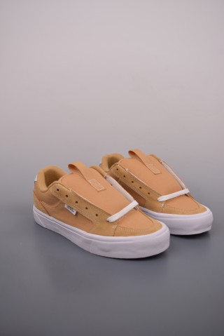 Vans Chukka Push 'Cream / Yellow' view 1