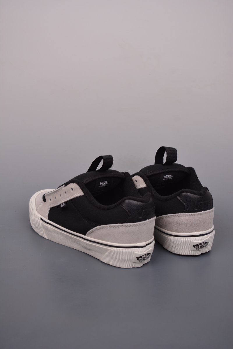Vans Chukka Push 'Black / Grey' view