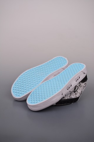 Vans Chukka Push SNS 'Cream / Black / Blue' view 12