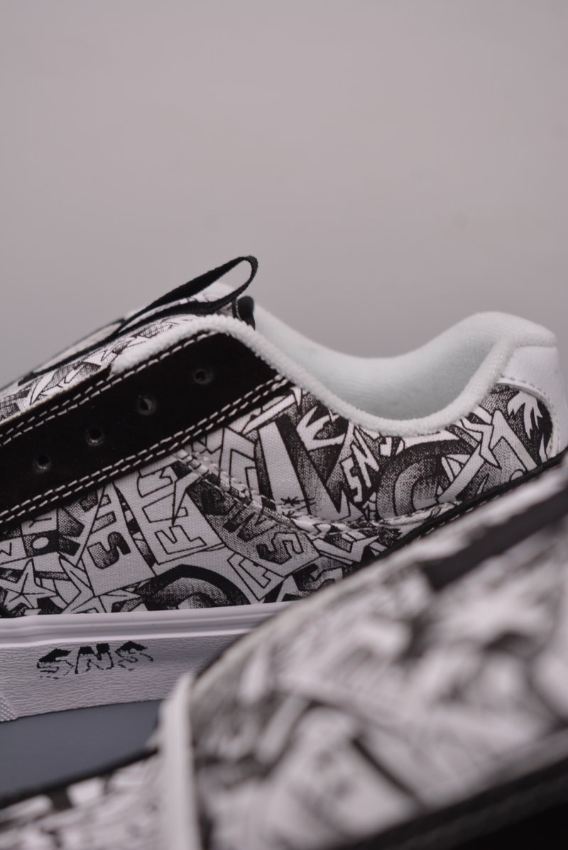 Vans Chukka Push SNS 'Cream / Black / Blue' view