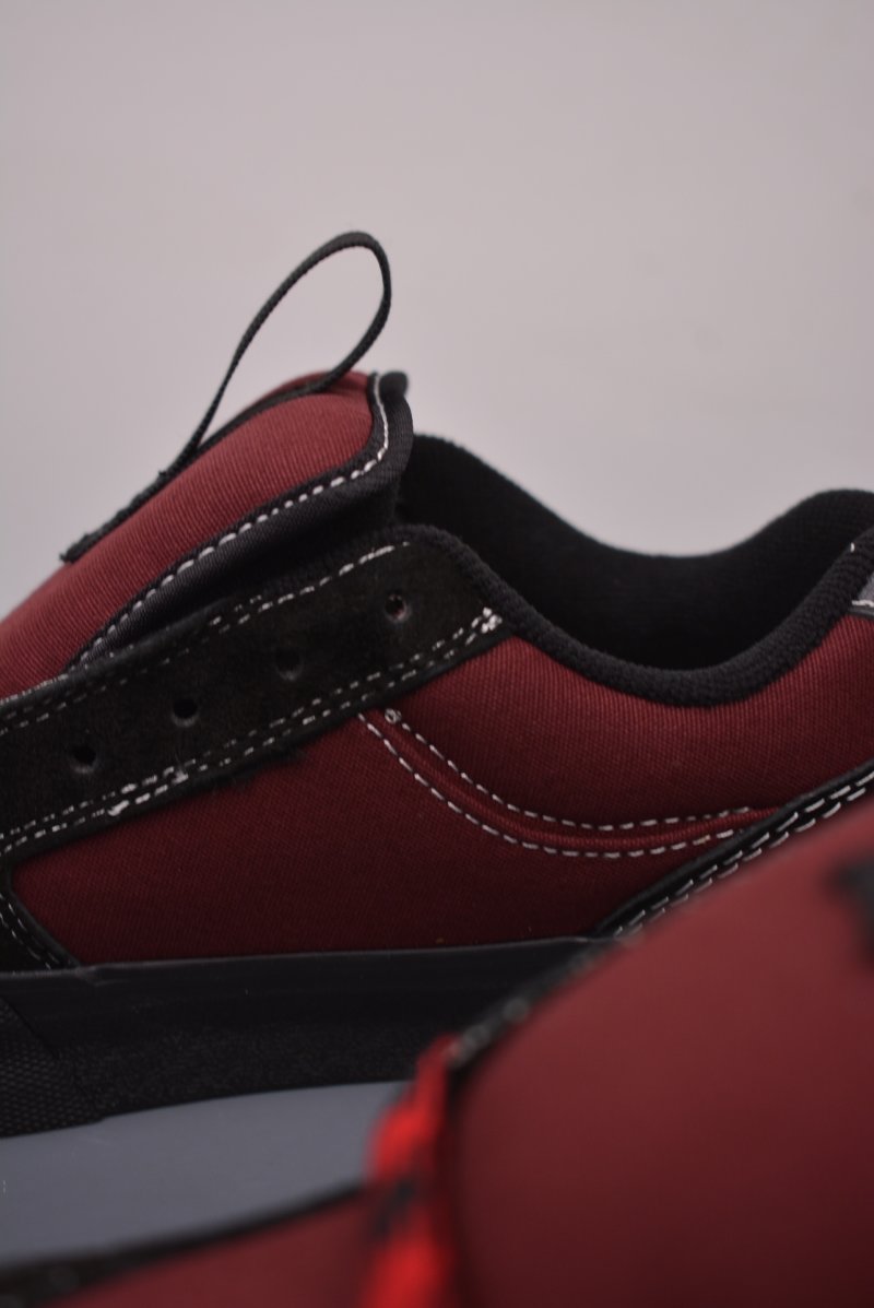 Vans Chukka Push 'Black / Burgundy' view